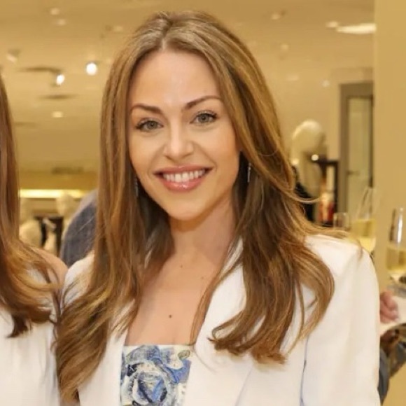 Meet your Posher, Lexi - Picture 1 of 1